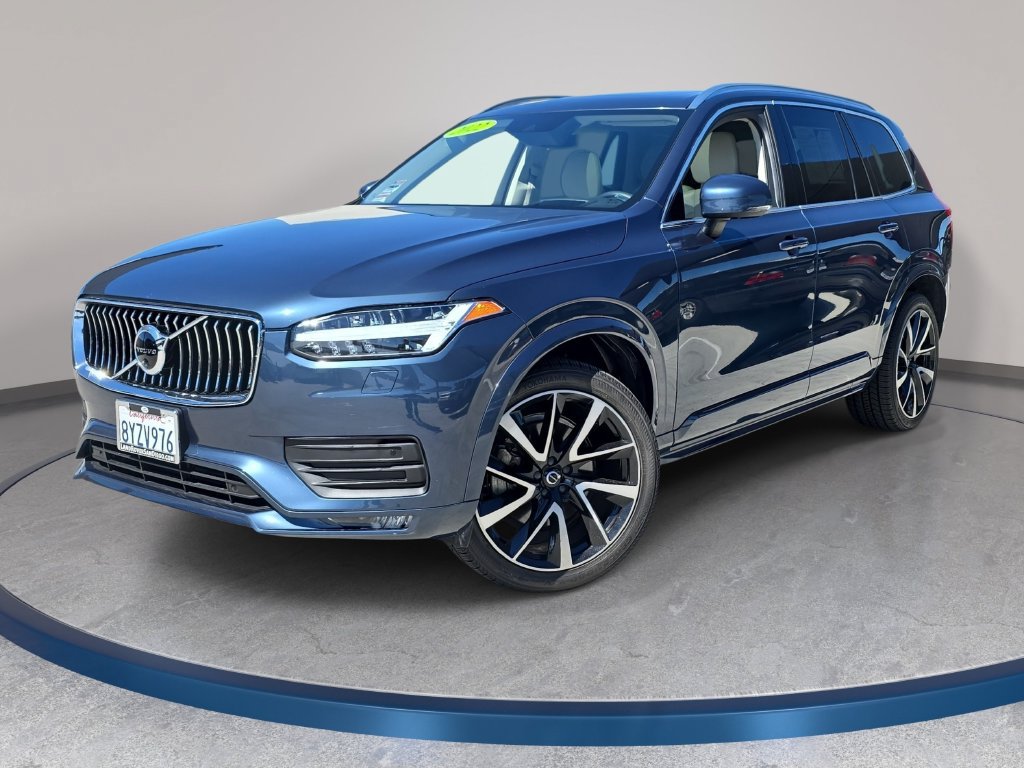 Used 2022 Volvo XC90 T6 Momentum AWD/4WD image 1