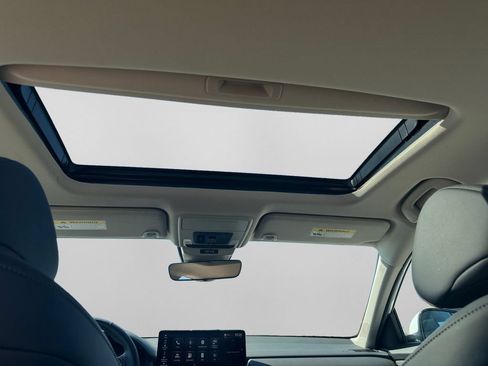 Certified 2024 Honda Accord EX-L image 17