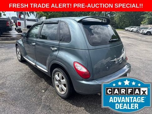 Used 2006 Chrysler PT Cruiser Limited FWD image 3