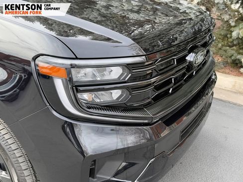 Used 2025 Ford Expedition Max Platinum w/ Stealth Appearance Package image 14