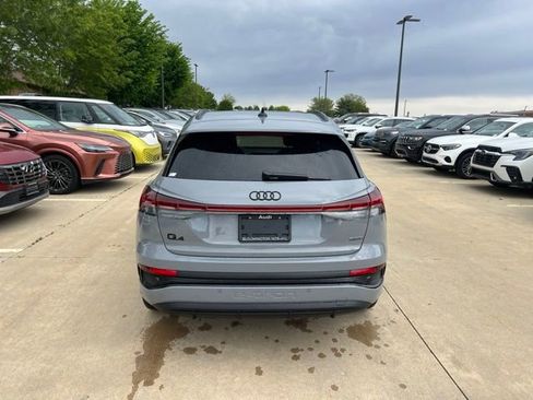 Used 2025 Audi Q4 e-tron Premium Plus AWD/4WD image 5
