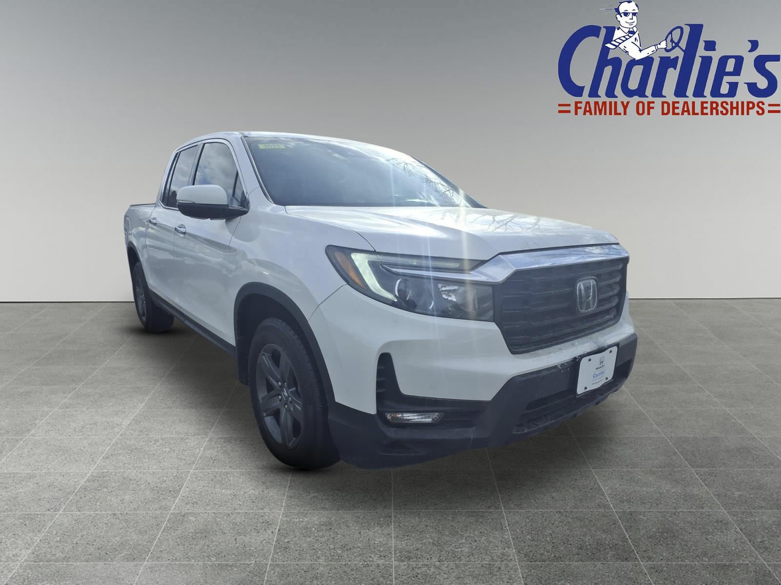 Used 2023 Honda Ridgeline RTL-E image 3