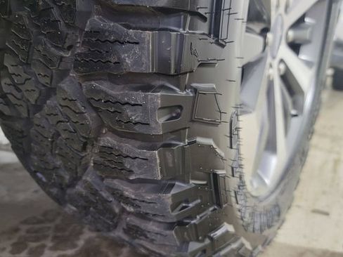 Used 2019 Ford F150 XL w/ Equipment Group 101A Mid AWD/4WD image 11
