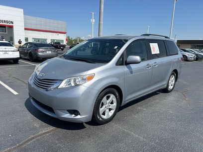 Used 2015 Toyota Sienna LE