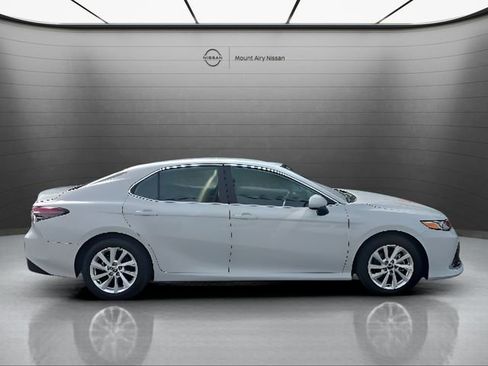Used 2024 Toyota Camry LE FWD image 3