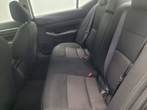 Used 2023 Nissan Altima 2.5 SV w/ SV Premium Package FWD image 18