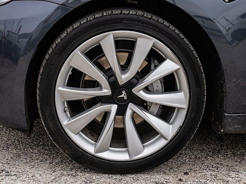 Used 2019 Tesla Model 3 Standard Range Plus RWD image 32