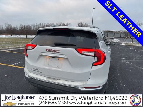 Used 2023 GMC Terrain SLT w/ LPO, Floor Liner Package image 4