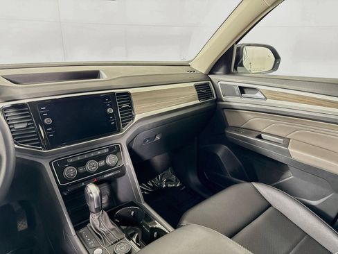 Certified 2023 Volkswagen Atlas SEL AWD/4WD image 23