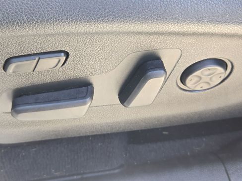 Used 2020 Kia Sorento SX FWD image 17