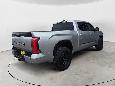 Used 2022 Toyota Tundra Platinum image 5
