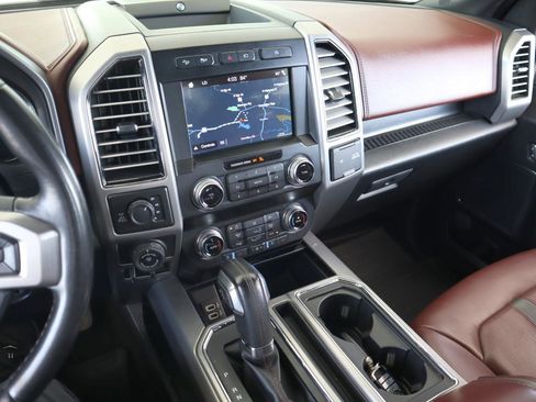 Used 2019 Ford F150 Platinum w/ Equipment Group 701A Luxury AWD/4WD image 49