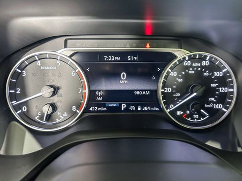 Certified 2025 Nissan Rogue SV image 22