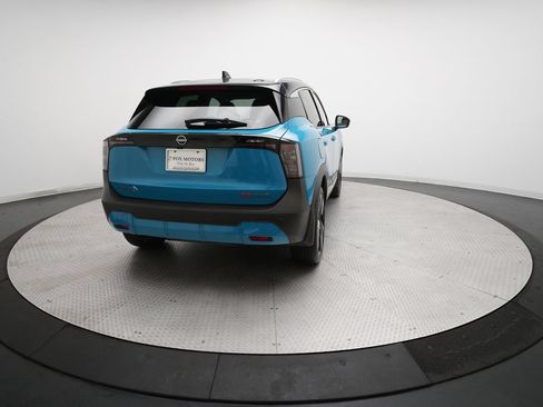 Used 2025 Nissan Kicks SR w/ SR Premium Package AWD/4WD image 13