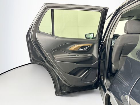 Used 2020 GMC Terrain SLE w/ Driver Convenience Package AWD/4WD image 25