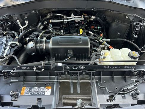 Used 2022 Ford Explorer XLT w/ Equipment Group 202A image 36