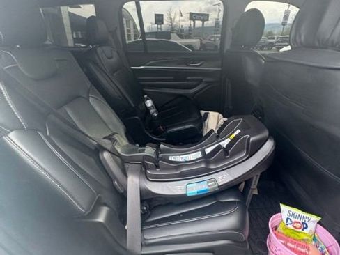 Used 2023 Jeep Grand Cherokee L Limited image 5