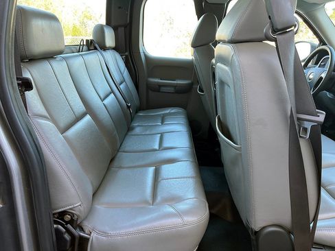 Used 2007 Chevrolet Silverado 1500 W/T image 43