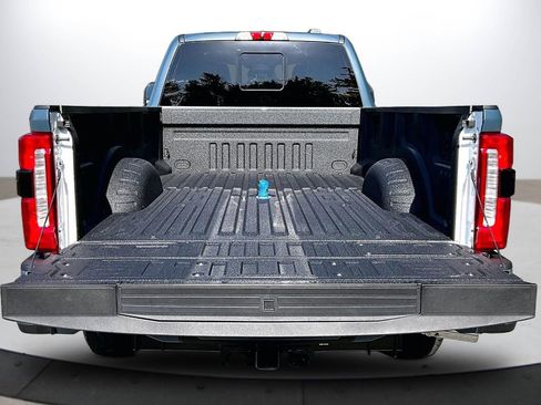 Used 2024 Ford F350 Lariat w/ Lariat Ultimate Package AWD/4WD image 26
