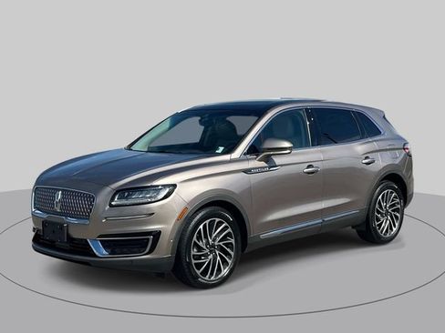 Used 2020 Lincoln Nautilus Reserve FWD image 10