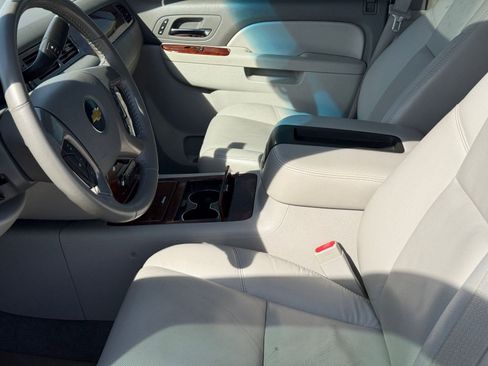 Used 2011 Chevrolet Tahoe LTZ image 24