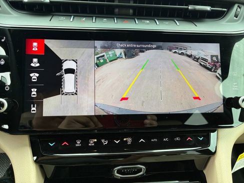 New 2026 Jeep Grand Cherokee Limited image 9