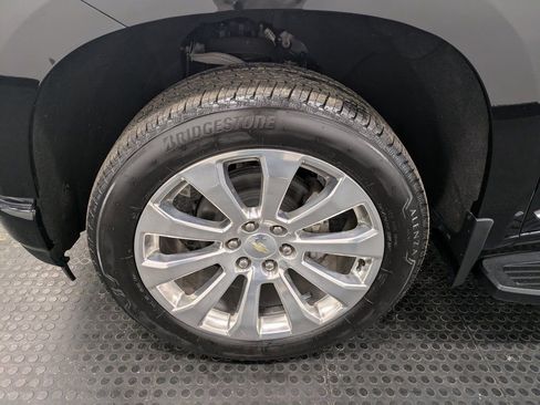 Used 2021 Chevrolet Silverado 1500 High Country w/ LPO, Dark Essentials Package image 7