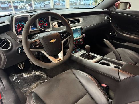 Used 2014 Chevrolet Camaro ZL1 RWD image 16