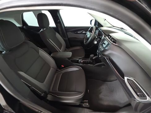 Certified 2023 Chevrolet TrailBlazer LS FWD image 33