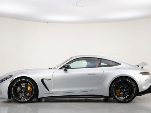 Used 2024 Mercedes-Benz AMG GT 63 image 9