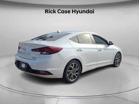 Used 2020 Hyundai Elantra Limited w/ Ultimate Package 03 image 7