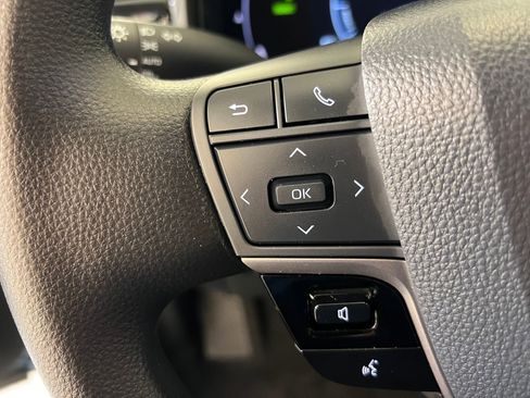 Used 2026 Toyota Camry LE w/ Convenience Package image 17