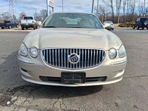 Used 2009 Buick LaCrosse CX image 2
