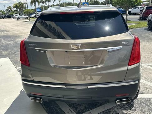 Used 2019 Cadillac XT5 FWD image 8