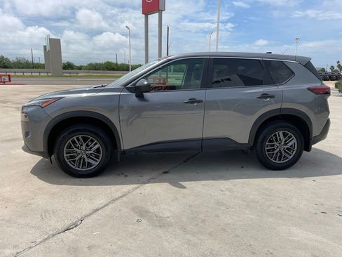 Certified 2023 Nissan Rogue S FWD image 4