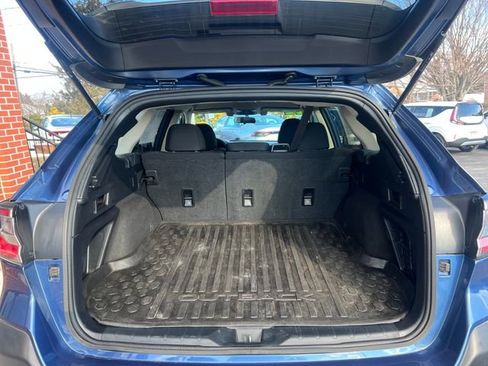 Used 2022 Subaru Outback Premium image 14