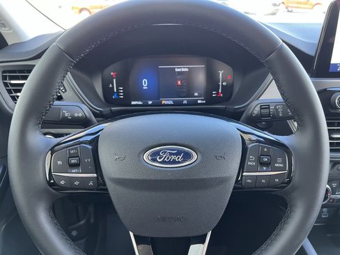 Used 2023 Ford Escape Active image 19