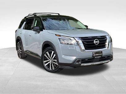 Certified 2024 Nissan Pathfinder Platinum