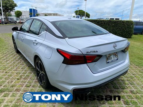 Used 2024 Nissan Altima 2.5 SR FWD image 23