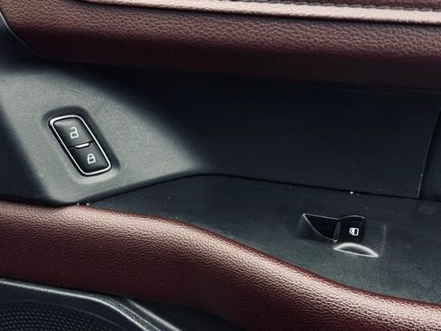 Used 2024 Ford Expedition Limited image 20