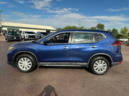 Used 2018 Nissan Rogue S AWD/4WD image 37