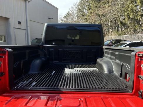 Used 2020 Jeep Gladiator Rubicon image 25