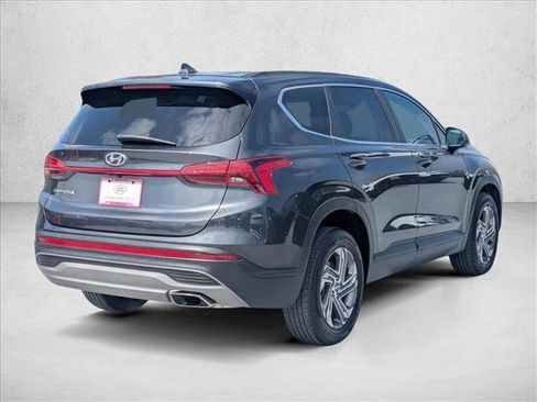 Used 2023 Hyundai Santa Fe SE FWD image 5