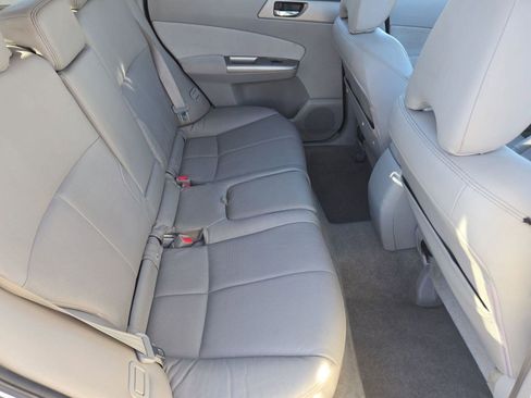 Used 2010 Subaru Forester 2.5X Limited image 28