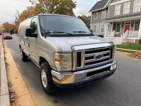 Used 2009 Ford E-250 and Econoline 250 image 5
