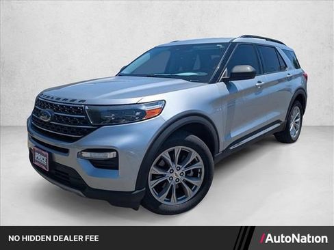 Used 2020 Ford Explorer XLT w/ Equipment Group 202A AWD/4WD image 1