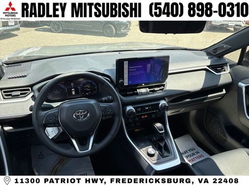 Used 2025 Toyota RAV4 XSE w/ Advanced Technology Package AWD/4WD image 14