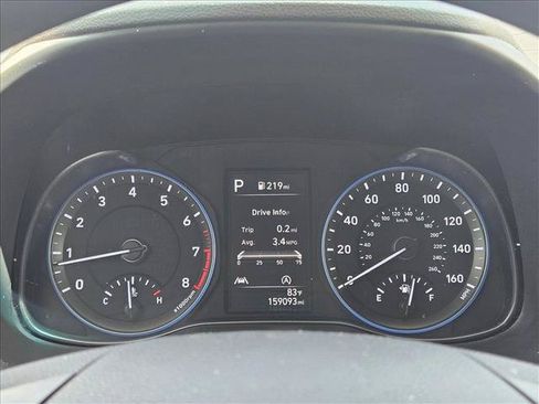 Used 2023 Hyundai Kona SEL AWD/4WD image 9