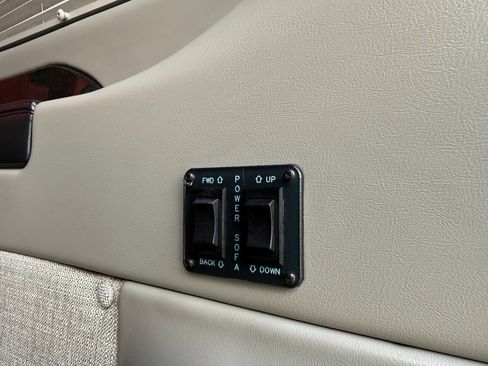 Used 2023 Ford Transit 250 148 High Roof Extended AWD image 46