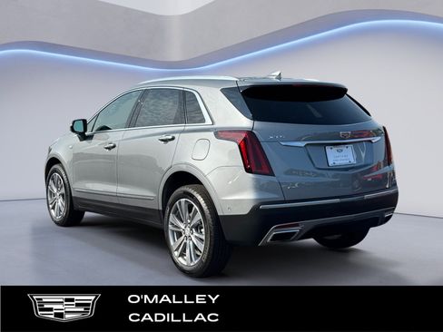 Certified 2026 Cadillac XT5 Premium Luxury w/ Driver Assist Package AWD/4WD image 3